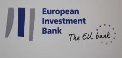 Με ενεργειακές αναβαθμίσεις η συμφωνία για επενδύσεις 55 εκατ. ευρώ μεταξύ της ΕΤΕπ και του δήμου Αθηναίων