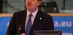 Η εγγενής αβεβαιότητα της αγοράς πετρελαίου και η πιθανή επανάκαμψη των τιμών