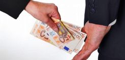 Αύξηση των επιπέδων διαφθοράς «βλέπει» η πλειοψηφία των πολιτών