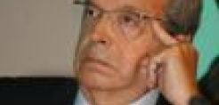 Χρήστος Pοζάκης: Μπορούν να γίνουν έρευνες πετρελαίου και χωρίς καθορισμό ΑΟΖ 