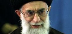 Χομεϊνί: Οι «αλαζονικές δυνάμεις» δεν κατάφεραν να «γονατίσουν» το Ιράν