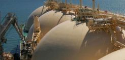 Συνεργασία ΔΕΠΑ με Βούλγαρους για τέρμιναλ LNG στη Βόρεια Ελλάδα