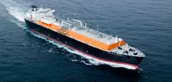 Συρρίκνωση της παγκόσμιας αγοράς LNG και το 2013