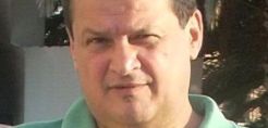 Υπέρ ή κατά της Ελλάδας;