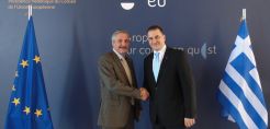 Συνάντηση Μανιάτη - Λακκοτρύπη για αέριο και ΑΠΕ