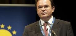 Project "Helios": Αντιδράσεις από ΝΔ για τους χειρισμούς Παπακωνσταντίνου