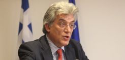Ζερβός: Υπό όρους η εκχώρηση παραγωγής σε ιδιώτες