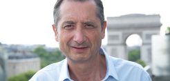 E.Scotto (Akuo Energy): Προς κατασκευή το επόμενο 12μηνο νέα έργα 2 GW ΑΠΕ και αποθήκευσης σε 10 χώρες – Υποψήφιος εξαγωγέας «πράσινης» ενέργειας η Ελλάδα 
