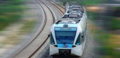 ΕΡΓΟΣΕ: Υπεγράφη η σύμβαση για εγκατάσταση συστημάτων ηλεκτροκίνησης και σηματοδότησης στη γραμμή Λάρισα-Βόλος