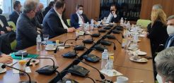 Η ανεργία και τα ενεργειακή κόστη στο επίκεντρο της συνάντησης του Ά. Γεωργιάδη και Ν. Παπαθανάση με εκπροσώπους του επιμελητηρίου Καστοριάς