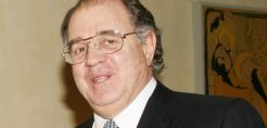 Τι απαντά ο Θ.Αγγελόπουλος στις κατηγορίες για το "χαράτσι"