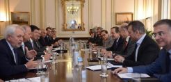 Συνάντηση Σαμαρά με το προεδρείο του ΣΕΒ για το ενεργειακό κόστος