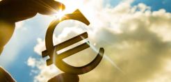 Γερμανία: Πιέσεις προς την κυβέρνηση για άμεση έγκριση του σχήματος στήριξης των ΑΠΕ