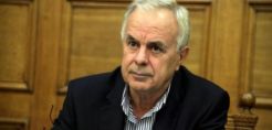 Αποστόλου: Η φορολογία στα τσιγάρα και στα καύσιμα είναι η εύκολη λύση