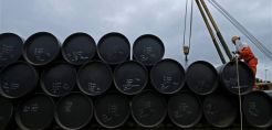 Σε ανοδική τροχιά το πετρέλαιο - Κρίσιμος παράγοντας ο ρυθμός των εμβολιασμών