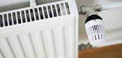 Θέρμανση 2025-2026: Η εικόνα των τιμών σε φυσικό αέριο και πετρέλαιο 