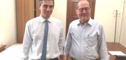 Επαφές Νίκα στην Αθήνα για φυσικό αέριο και απορρίμματα