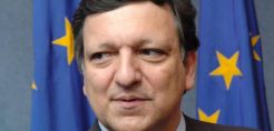 Μπαρόζο προς Πούτιν: Στο χέρι σας η κανονική ροή αερίου προς την Ευρώπη