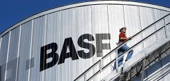 Μονάδα της Solvay έναντι 1,6 δισ. ευρώ αγοράζει η BASF