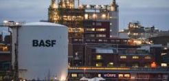 BASF: Πτώση 27% στα καθαρά κέρδη τριμήνου λόγω πετρελαίου και αερίου