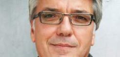 Βερροιόπουλος: Σύντομα ο νόμος για target model - Αλλαγές στον Ειδικό Λογαριασμό ΑΠΕ για μείωση του ΕΤΜΕΑΡ