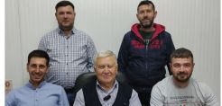 Oικογενειακή επιχείρηση Μπισιρίτσα στην Κοζάνη: Από 3 χοιρομητέρες στα 400 ζώα και μονάδα βιοαερίου