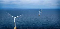 Επενδυτικό ενδιαφέρον για offshore αιολικά υπάρχει, θεσμικό πλαίσιο… όχι - Τι ειπώθηκε στις επαφές με τους ξένους επενδυτές 