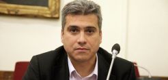 Μπουλαξής: Στρεβλός ο τρόπος υπολογισμού των ρυθμιζόμενων χρεώσεων στους λογαριασμούς ρεύματος
