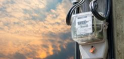 Παραμένει η κυριαρχία της ΔΕΗ στην αγορά προμήθειας με 72,8%