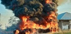 Έκρηξη σε πετρελαιοφόρο κοντά στην Κωνσταντινούπολη