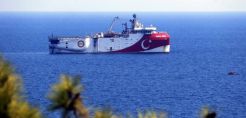 Νέο παζλ έφερε ο ελλιμενισμός του «Oruc Reis»