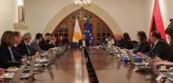 Τι σημαίνει σε χρήμα μια επιτυχής γεώτρηση στο Ιόνιο 2 που συμμετέχει η ExxonMobil - Πιθανά έσοδα άνω των 65 δισ. ευρώ