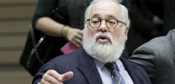 Canete: Ο καταναλωτής χρειάζεται μια πιο ευέλικτη αγορά ηλεκτρικής ενέργειας