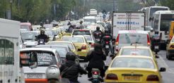 «Παράθυρο» για πετρελαιοκίνηση στα ΙΧ ανοίγει η κυβέρνηση