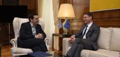 Το «σχέδιο Γιούνκερ» στο επίκεντρο της συνάντησης Τίπρα-Κατάινεν