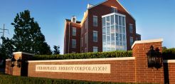 Πως πτώχευσε η Chesapeake Energy που πρωταγωνίστησε στη σχιστολιθική "επανάσταση" και έκανε τις ΗΠΑ εξαγωγέα αερίου