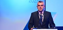 6th AIF: Μονόδρομος οι ΑΠΕ για την Ελλάδα-ο δρόμος για το αειφόρο μέλλον περνά μέσα από τις επενδύσεις και τις νέες τεχνολογίες