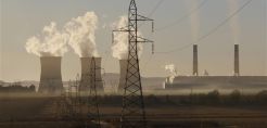 Με ενεργειακές προεκτάσεις τα τρία νέα προγράμματα ΕΣΠΑ για τη μεταποίηση