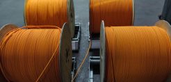 Σχεδόν 3 εκατ. ευρώ για την εκποίηση περίπου 500 τόνων αγωγών δικτύου χαλκού δίνει ο ΔΕΔΔΗΕ