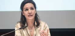 Λομπίλο (Κομισιόν): Στόχος μας να μη μείνει κανένα κράτος-μέλος πίσω στην ενεργειακή μετάβαση και την ανάκαμψη