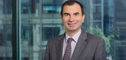 EBRD: Έμφαση σε ΑΠΕ, τουρισμό και ακίνητα για φέτος στην Ελλάδα