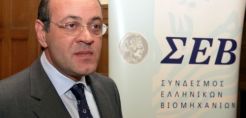 ΣΕΒ: Τελευταία ελπίδα της χώρας ο Παπαδήμος