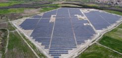 Ωριμάζει το φωτοβολταϊκό των 490 MW της ΔΕΗ στη Μεγαλόπολη - Άδεια εγκατάστασης εξέδωσε το ΥΠΕΝ