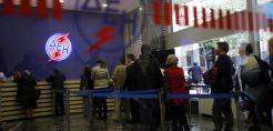 Επιδιώκει να "δέσει" πελάτες για ένα χρόνο η ΔΕΗ με δέλεαρ επιπλέον έκπτωση 6%