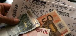 Οι ακριβές χρεώσεις ΥΚΩ του νυχτερινού ρεύματος απειλούν χιλιάδες νοικοκυριά και τον εφετινό χειμώνα – Στην αναμονή η νομοθετική διόρθωση