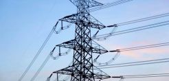 Με το… μαλακό η πτώση του μεριδίου της ΔΕΗ και τον Μάιο – Μεγάλη η απόκλιση από τους στόχους