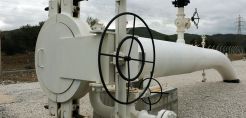 Η ρωσική πρεσβεία στην Αθήνα απαντά στις ΗΠΑ για τις αυξήσεις στην ενέργεια - "Πυλώνας ενεργειακής σταθερότητας για την ευρωπαϊκή ήπειρο η Gazprom"