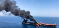Αγωνία στις αγορές μετά την επίθεση στα δύο τάνκερ