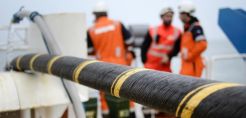 Καθυστερεί η υλοποίηση του “οδικού χάρτη” για την ηλεκτρική διασύνδεση Ελλάδας-Σαουδικής Αραβίας