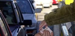 Δραστικές μειώσεις στις τιμές των διοδίων προ των πυλών